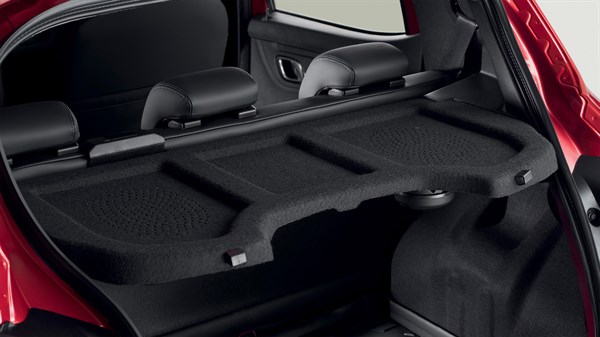 rear cover with speakers Kwid