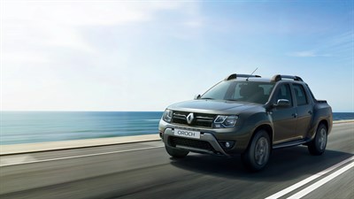 Renault Duster Oroch - front view