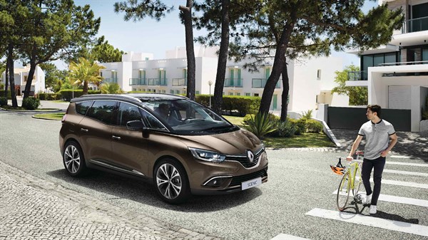 Renault Brand - Easy Life 
