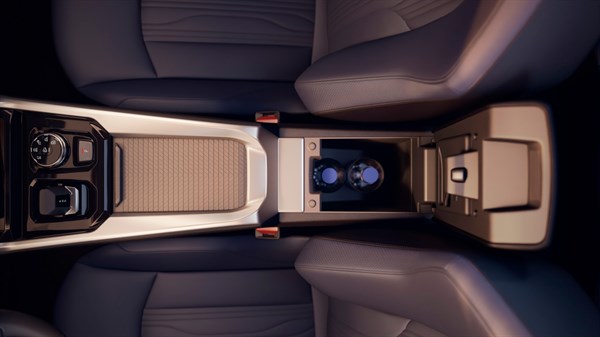 smart on-board storage - Renault Boreal