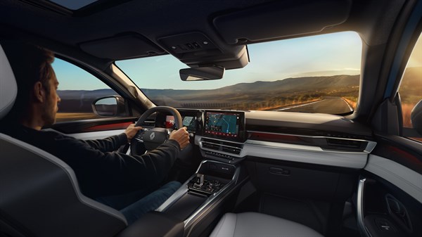 Renault Boreal full hybrid E-Tech - contrôle à la voix avec Google Assistant